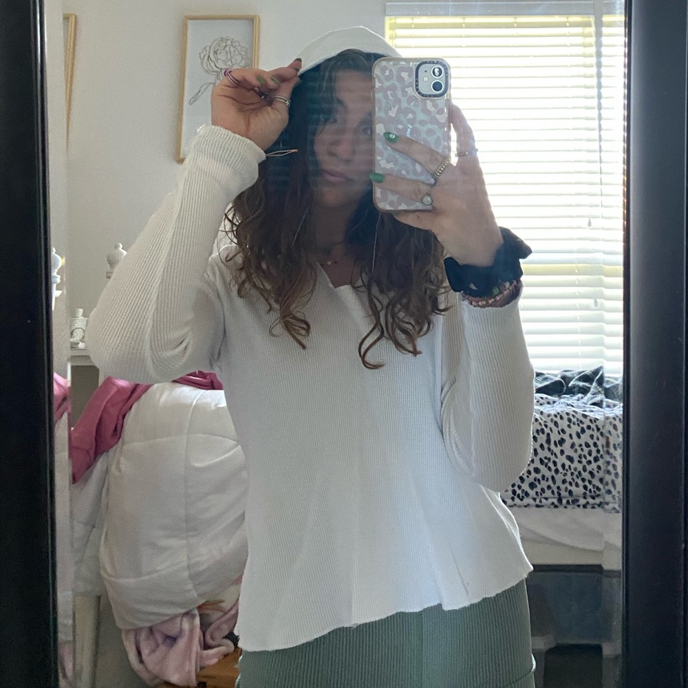 brandy melville hooded cropped sweatshirt
